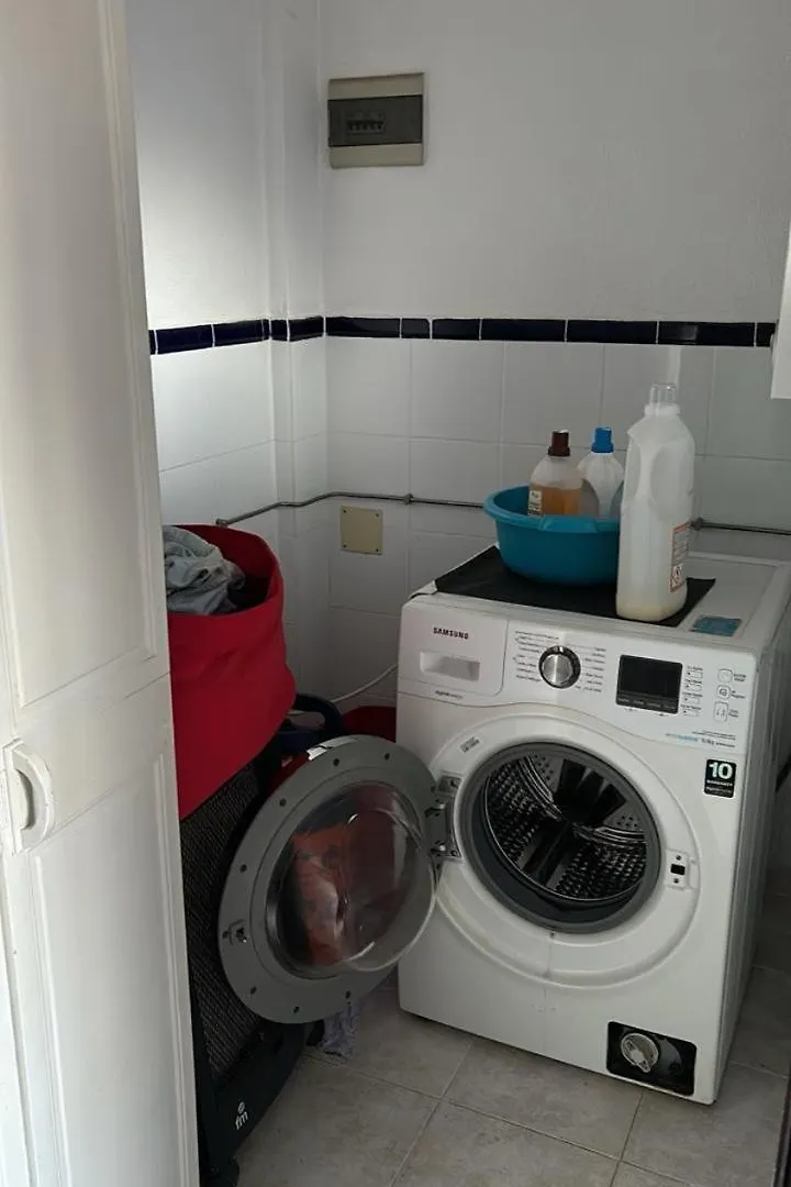 Homestay Bedroom 20 Minutes From Sevilha Alcala De Guadaira Spain